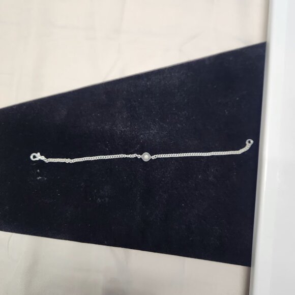 Evil Eye handcrafted bracelet, silver in color, with clear crystal stone, 8.5 " - Picture 4 of 5